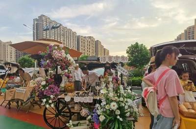汽車(chē)集市創(chuàng)業(yè)秘籍,如何利用這個(gè)黃金平臺(tái)賺錢(qián)?